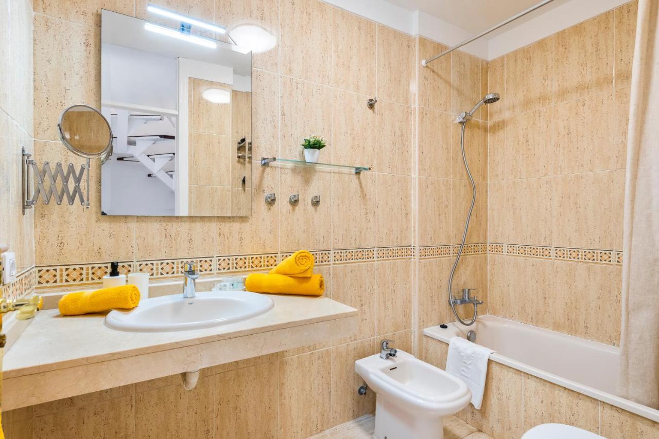 1314 Fabulous 2 Bedroom Accommodation Roof Terrace Callao Salvaje Exterior foto